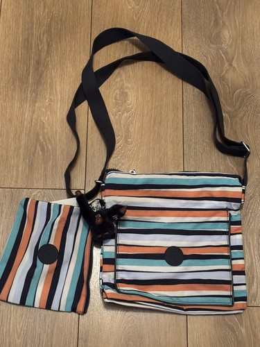 Kipling basic medium - kipling, rennur